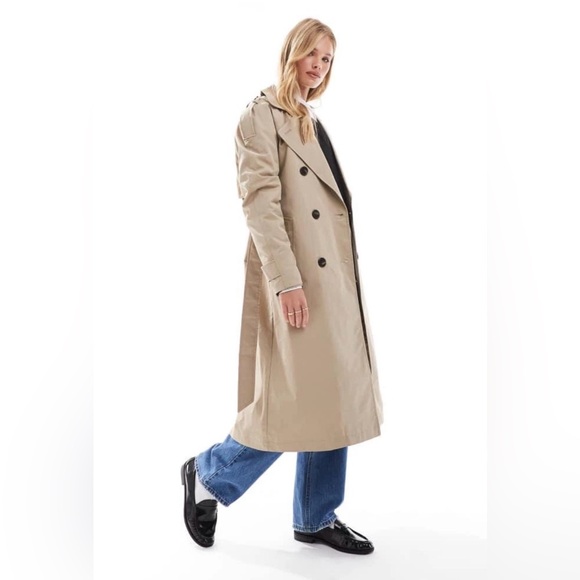 Pull&Bear Jackets & Blazers - Pull&Bear trench coat // EUC // XS